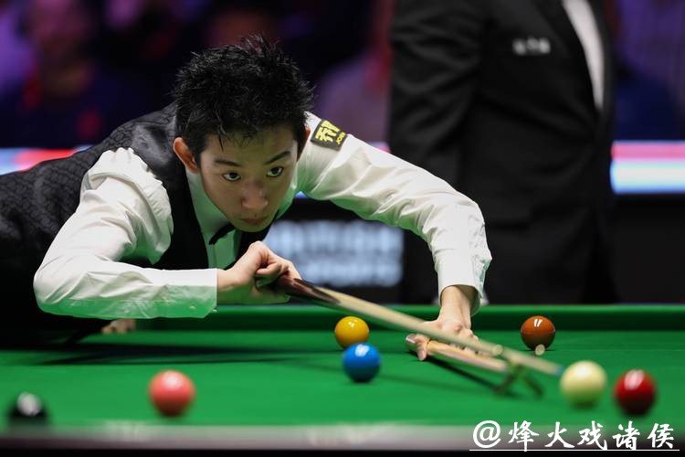 中国斯诺克创历史!吴宜泽与肖国栋同日双响满分147,冠军联赛莱恩斯垫底 中国斯诺克创历史!吴宜泽与肖国栋同日双响满分147,冠军联赛莱恩斯垫底
